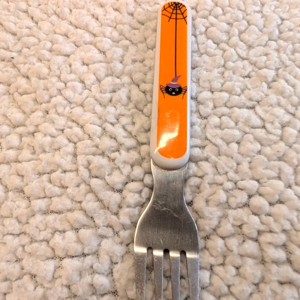 Kids Silverware Melamine Lion Elephant Monkey Zebra Jungle + Halloween Spider
